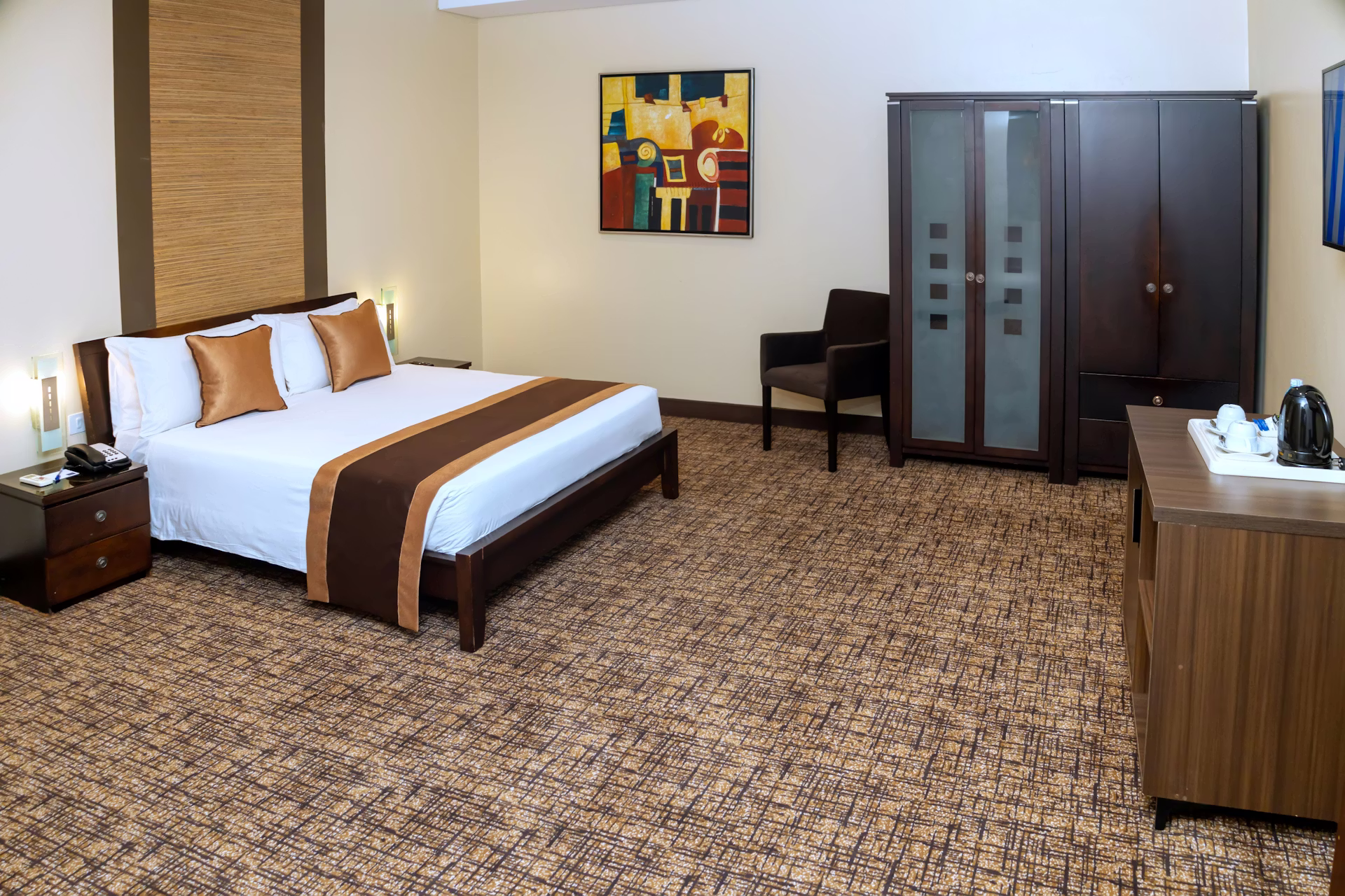 Smaller Suite Elgon Terrace hotel 2